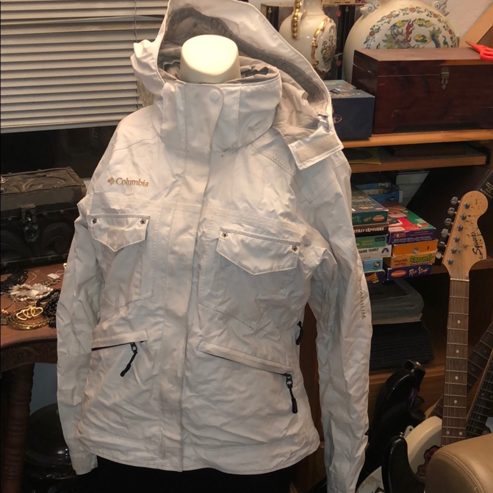 COLUMBIA SPORTSWEAR COAT OMNI TECH WATERPROOF